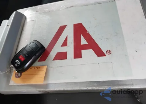 2023 Toyota Venza Nightshade Edition из США, поврежденный, VIN JTEAAAAH5PJ130271